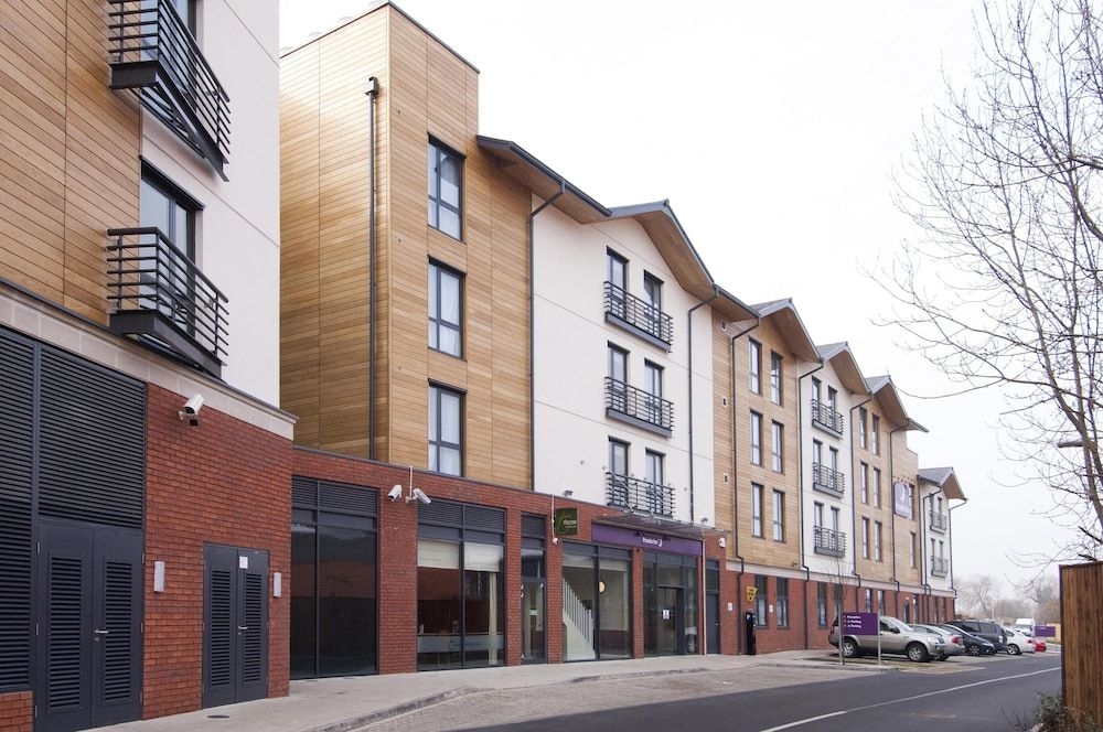 Premier Inn Stratford Upon Avon Waterways4