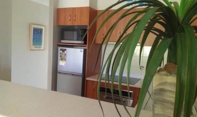 Modern Design One Bedroom Apartment with Private Balcony