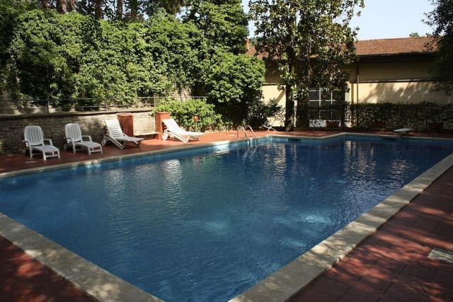 Superior Apartment, 2 Bedrooms, Pool Access, Garden View