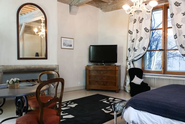 Deluxe Room, 1 Queen Bed