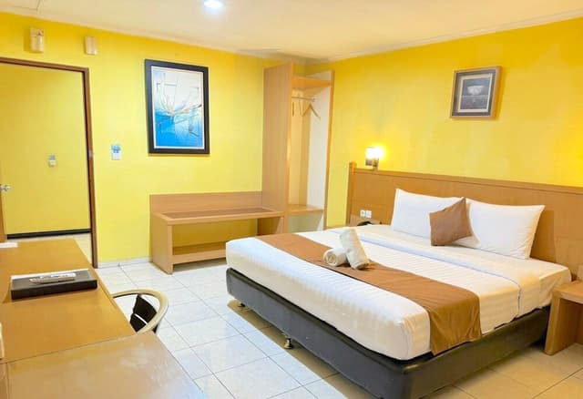 Deluxe Room, 1 King Bed
