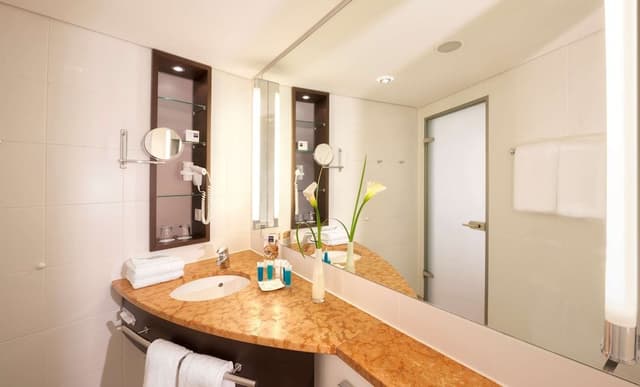 Standard Double Room (Floors 4-5)