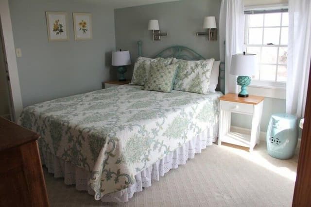 Queen Room: Balcony & Ocean View: 304