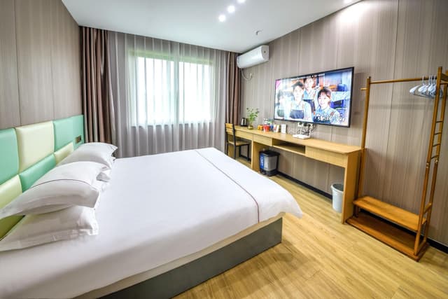 King Bed