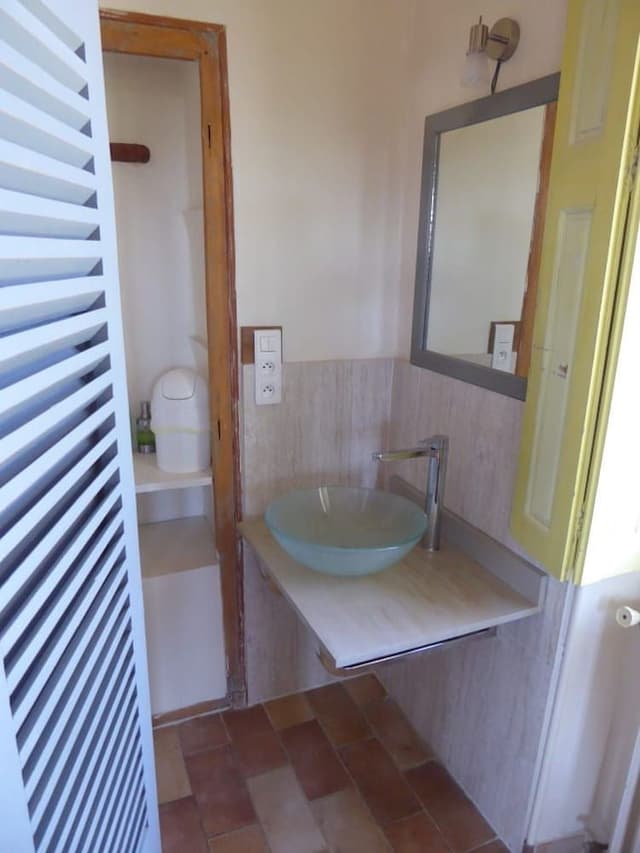Double Room (Amado)