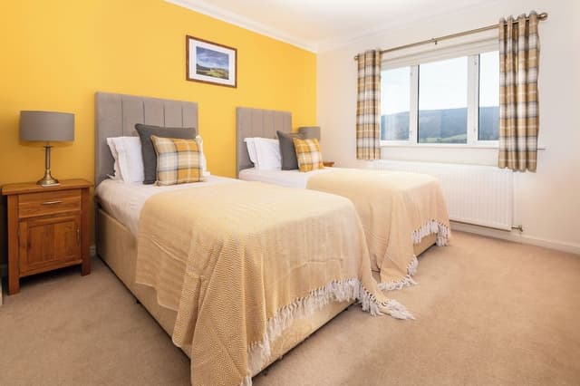 Classic Double or Twin Room, Non Smoking, Valley View