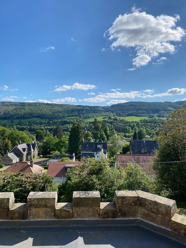 Classic Double Room, 1 King Bed, Non Smoking, Valley View