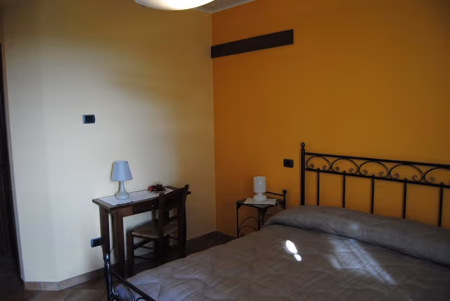 Deluxe Apartment, 1 Bedroom, Kitchenette, Hill View