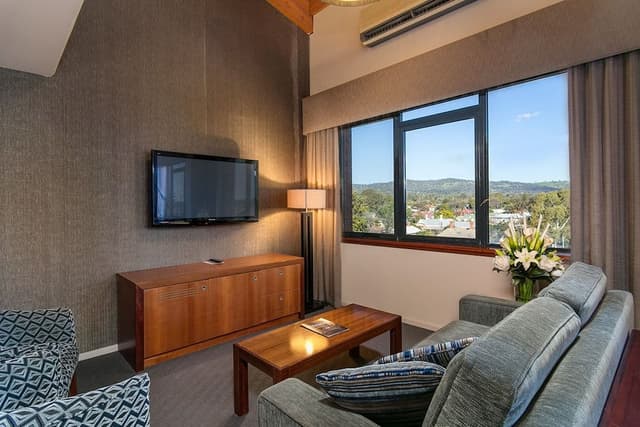 Loft Spa Suite