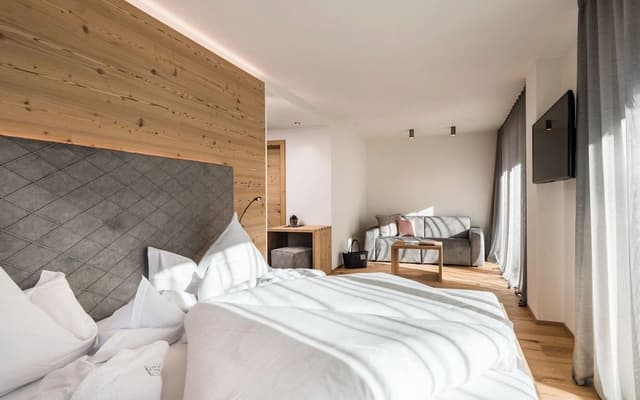 Junior Double Room, Balcony