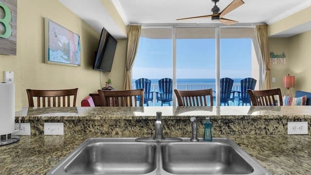 Condo, Multiple Beds, Balcony, Ocean View (Tidewater 1316)
