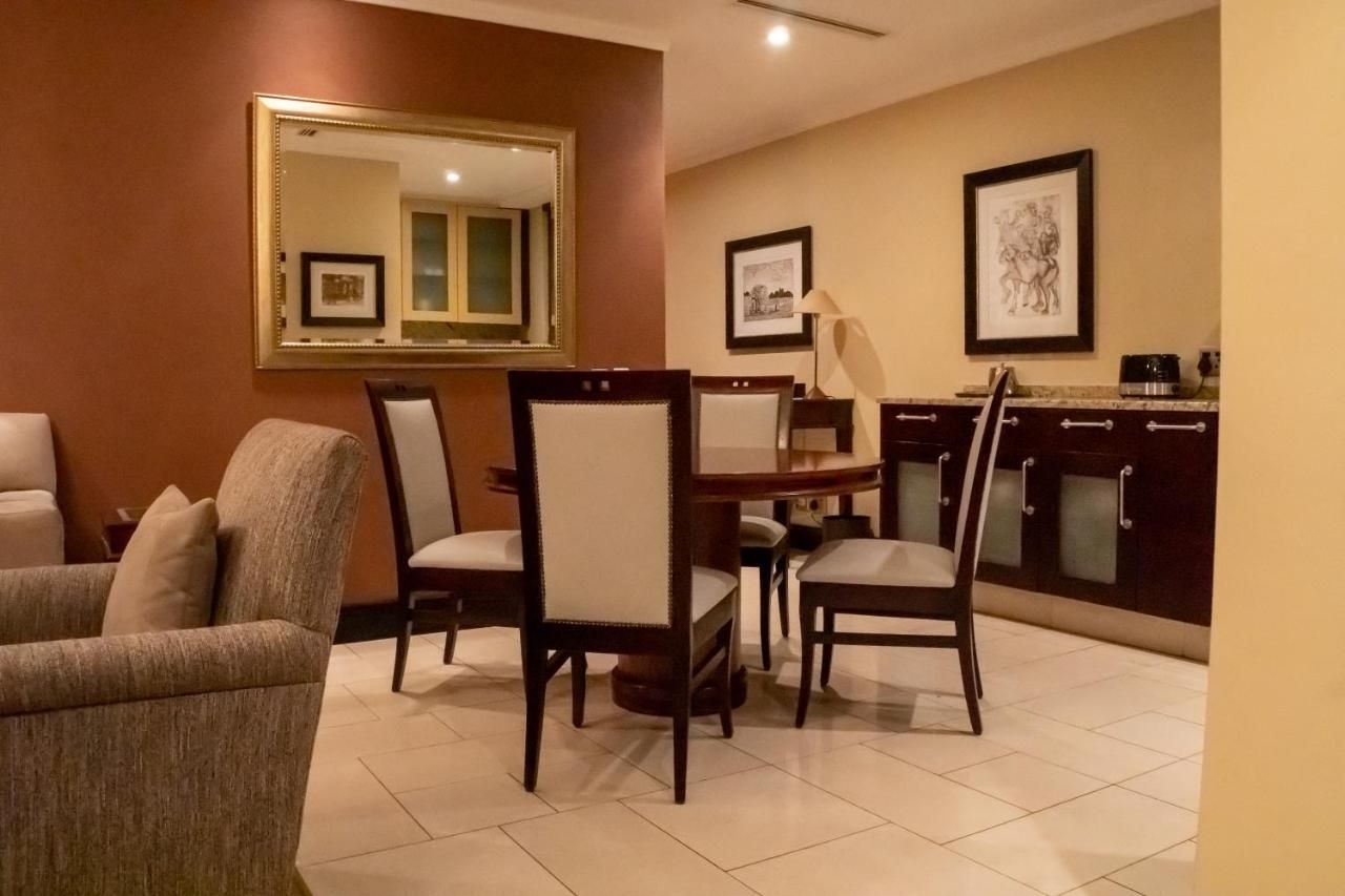 The Raphael Penthouse Suites2