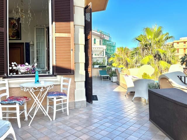 Luxury Triple Room, Terrace