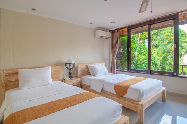 Deluxe Garden View Twin Room