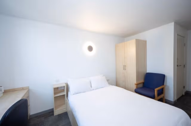 Standard Double Room, Ensuite