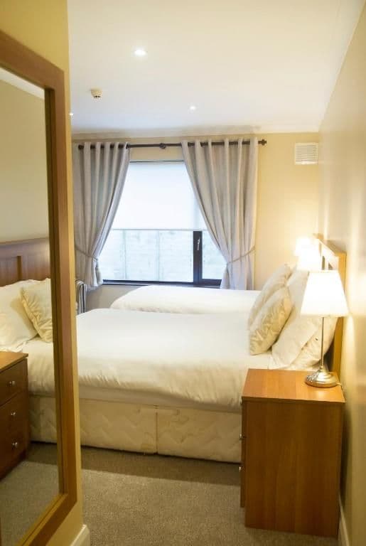 Double / Single Ensuite