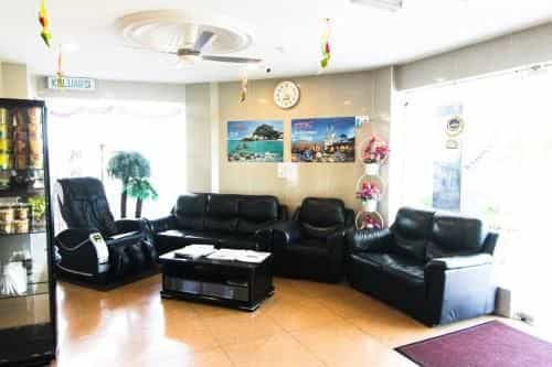 โรงแรมเซเรมบันจายา