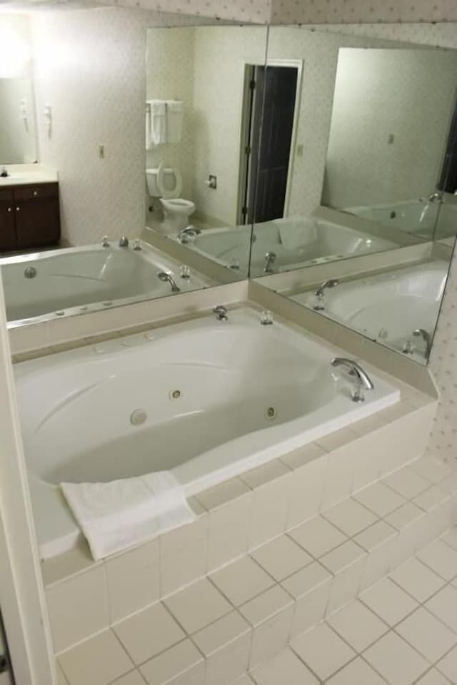 King Room with Spa Bath