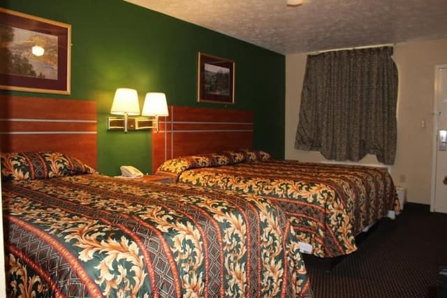 Double Room with Two Double Beds - Non Smoking
