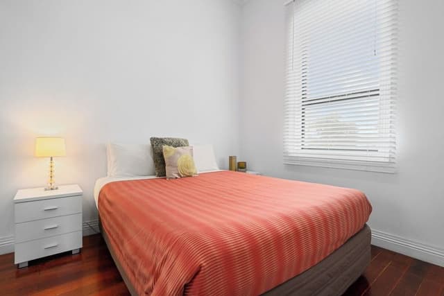 22 Marine Terrace - Two Bedrooms Apartment