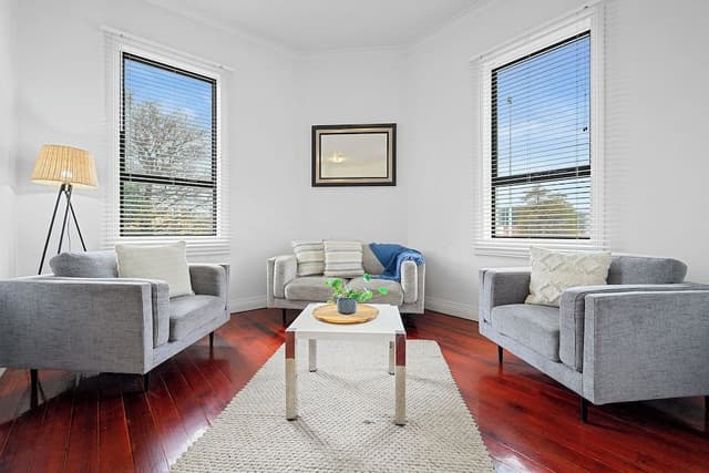 22 Marine Terrace - Two Bedrooms Apartment