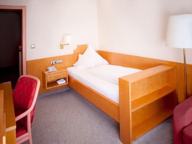 Comfort Single Room, Balcony
