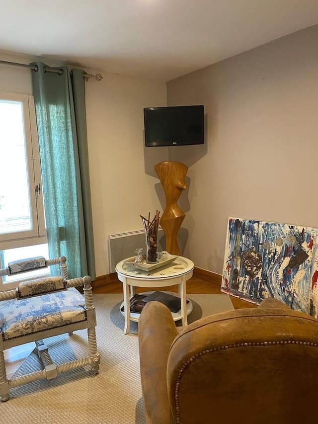 Superior Double Room (Vestiaire 2)