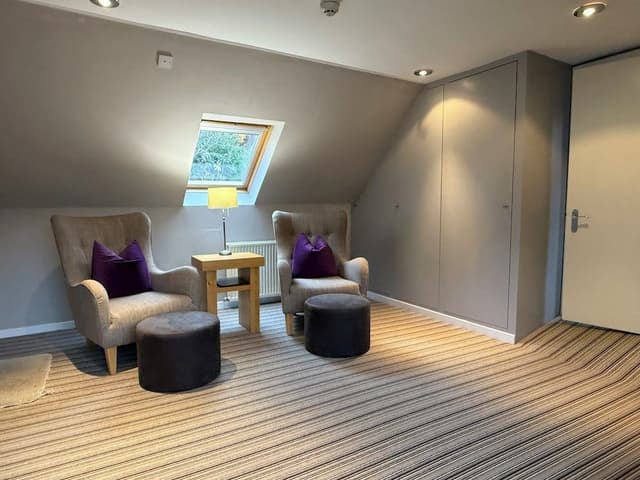 Suite (11)
