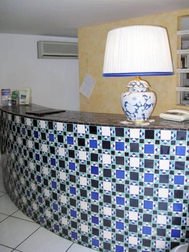 Hotel Caporal Hotel Caporal