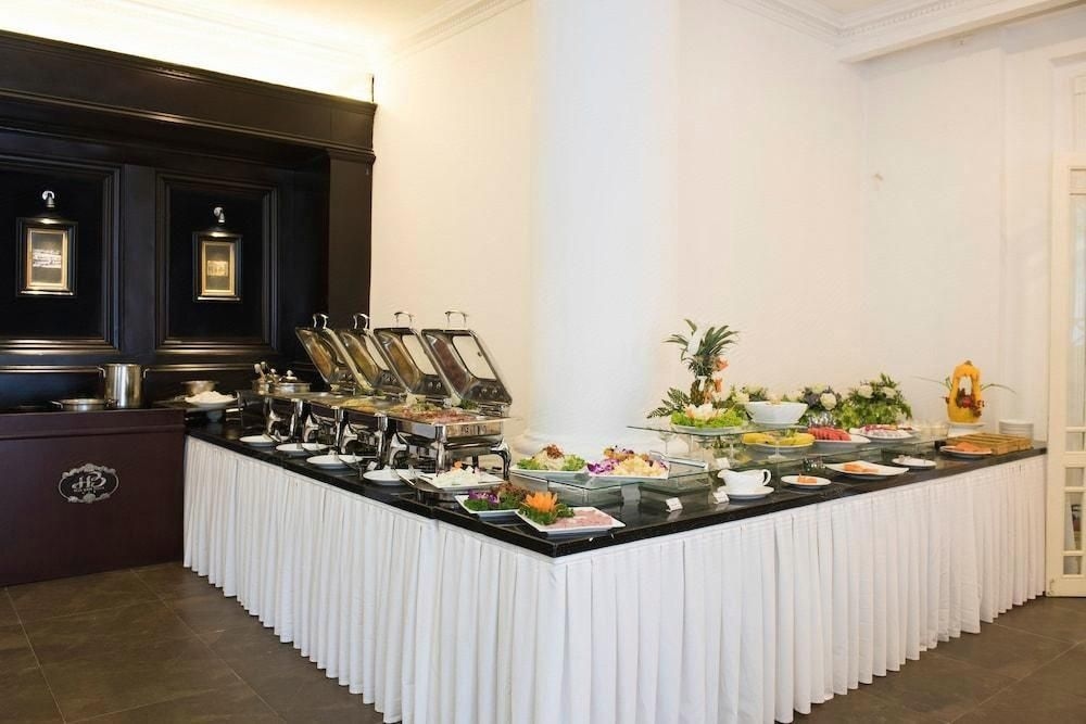 Hoa Binh Hotel4