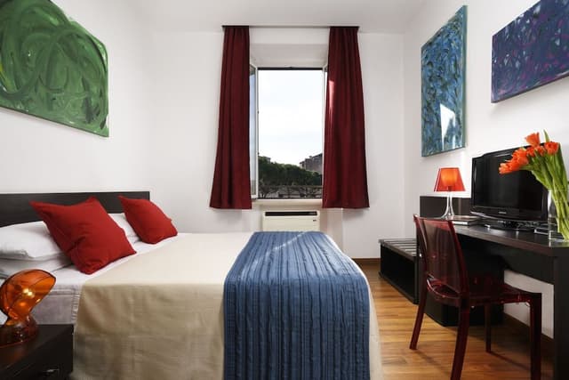 Standard Double or Twin Room, City View (private external bathroom)