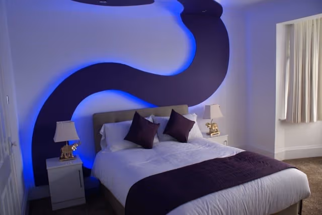 Superior Double Room (King 11)