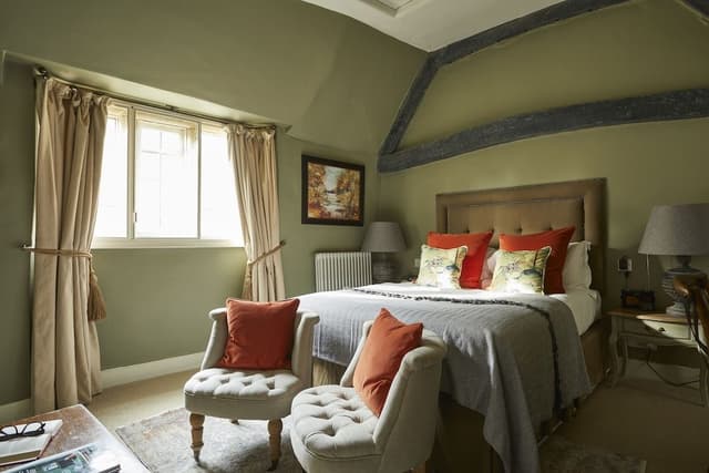 Signature Room