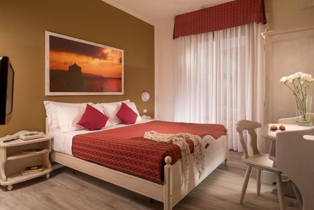 Double or Twin Room, Balcony, Garden View