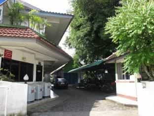 Tree House Residence Tree House Residence