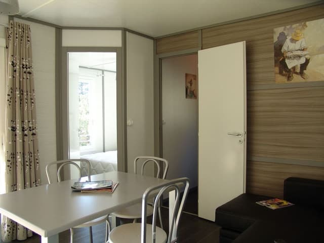 Chalet, 2 Bedrooms (Prestige)