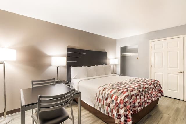 Superior Room, 1 King Bed, Accessible, Non Smoking