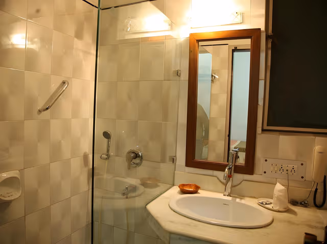 Luxury Suite