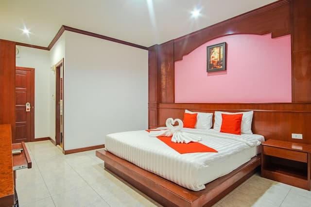 Standard Room, No Windows