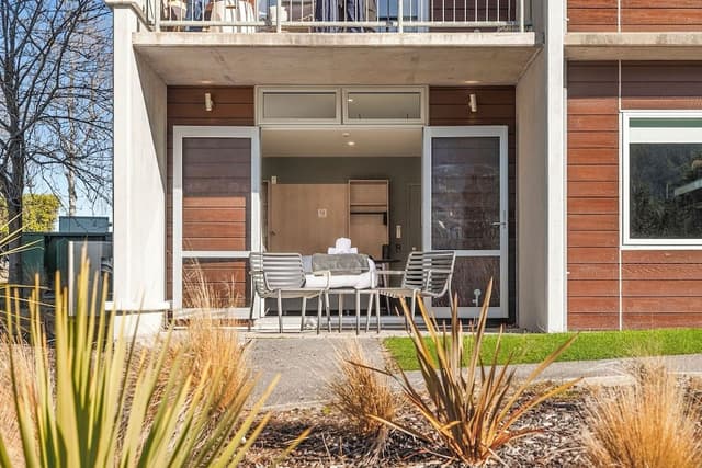 Superior Mountain View 1 Bedroom Unit