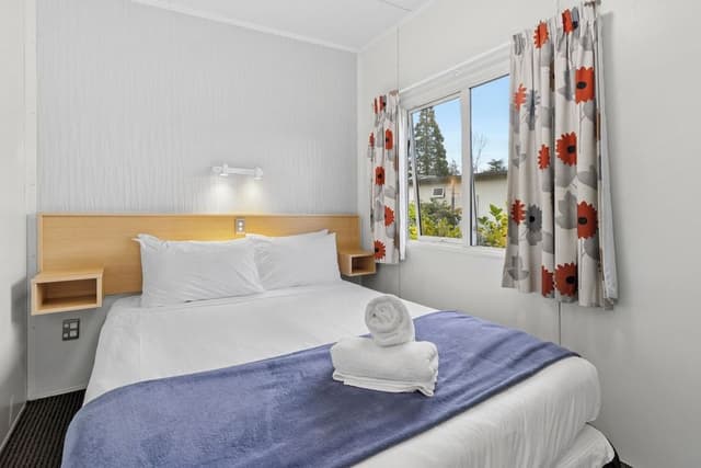 Standard 2 Bedroom Cabin