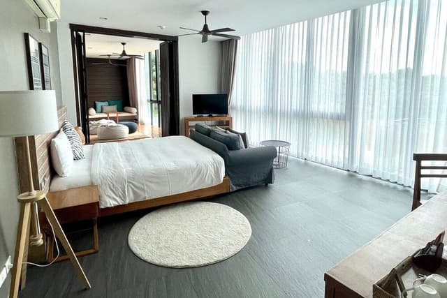 Penthouse Suite