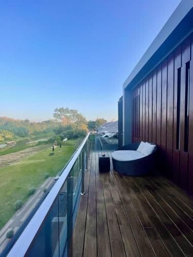 Penthouse Suite