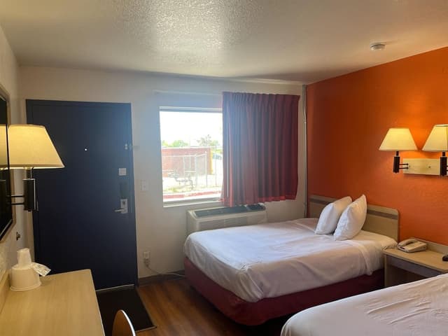 Deluxe Room, 2 Double Beds, Non Smoking, Refrigerator & Microwave