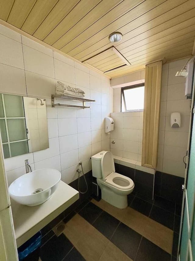 Deluxe Double Room, 1 Queen Bed, Balcony, City View
