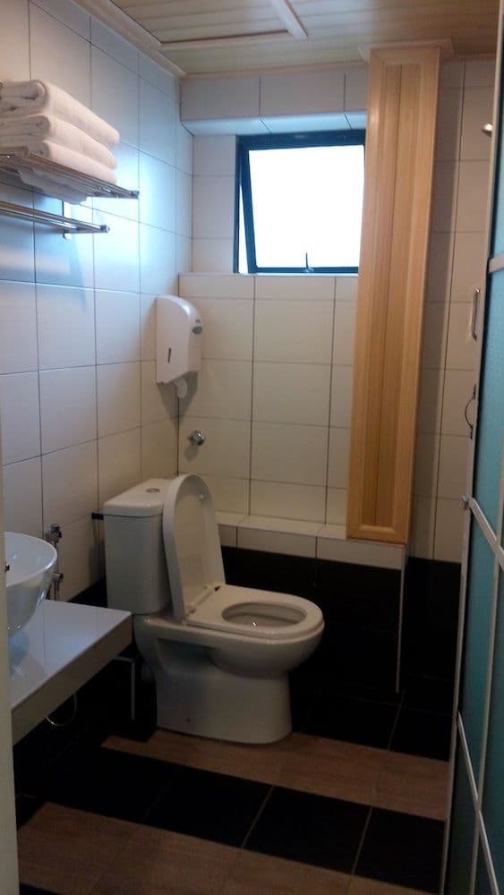 Standard Double Room, 1 Queen Bed
