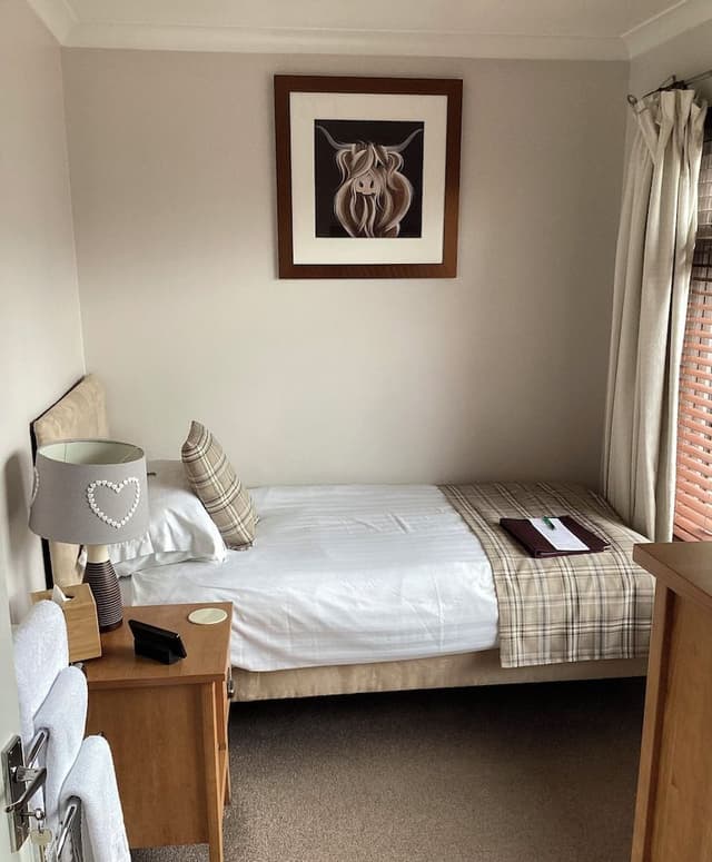 Family Suite, 3 Bedrooms, Shared Bathroom
