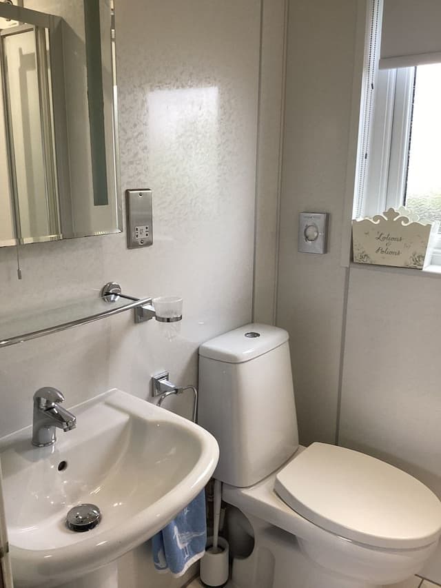 Family Suite, 3 Bedrooms, Shared Bathroom