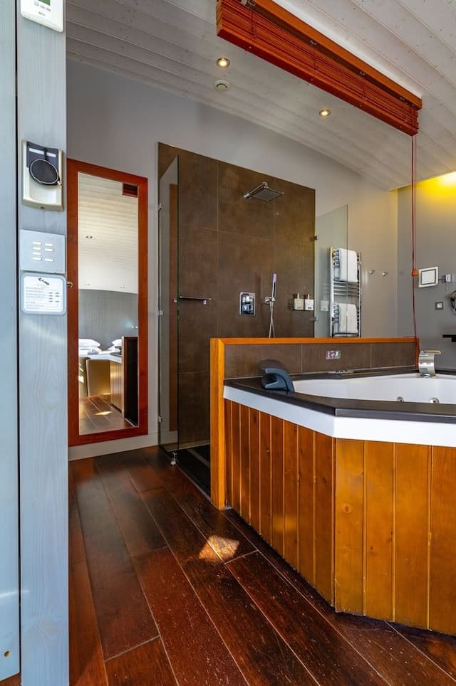 Luxury Suite, 1 Bedroom, Hot Tub