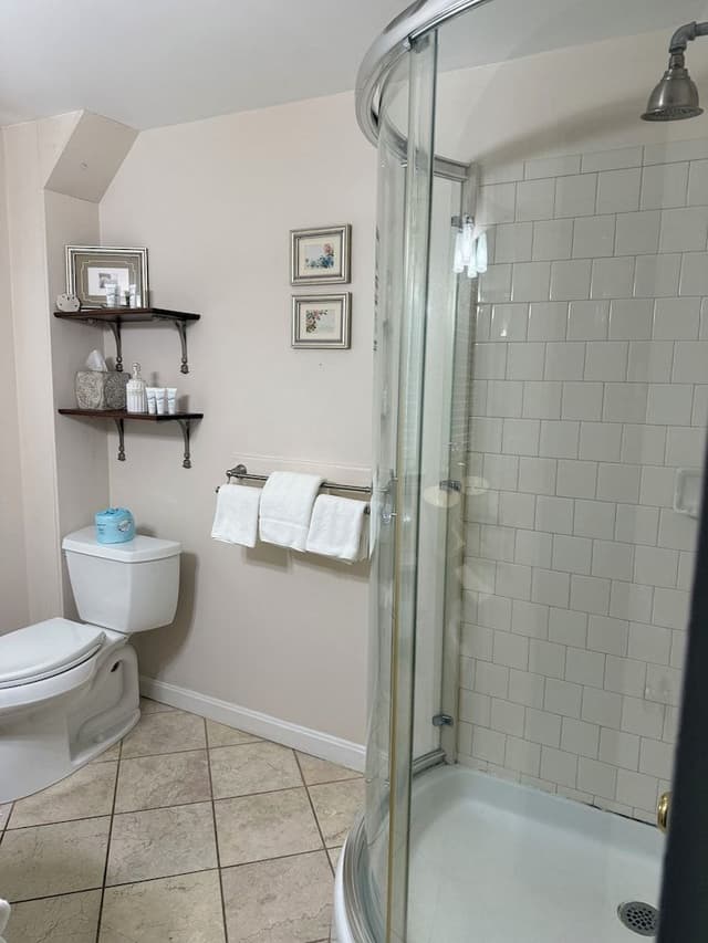 Garden Rose Suite